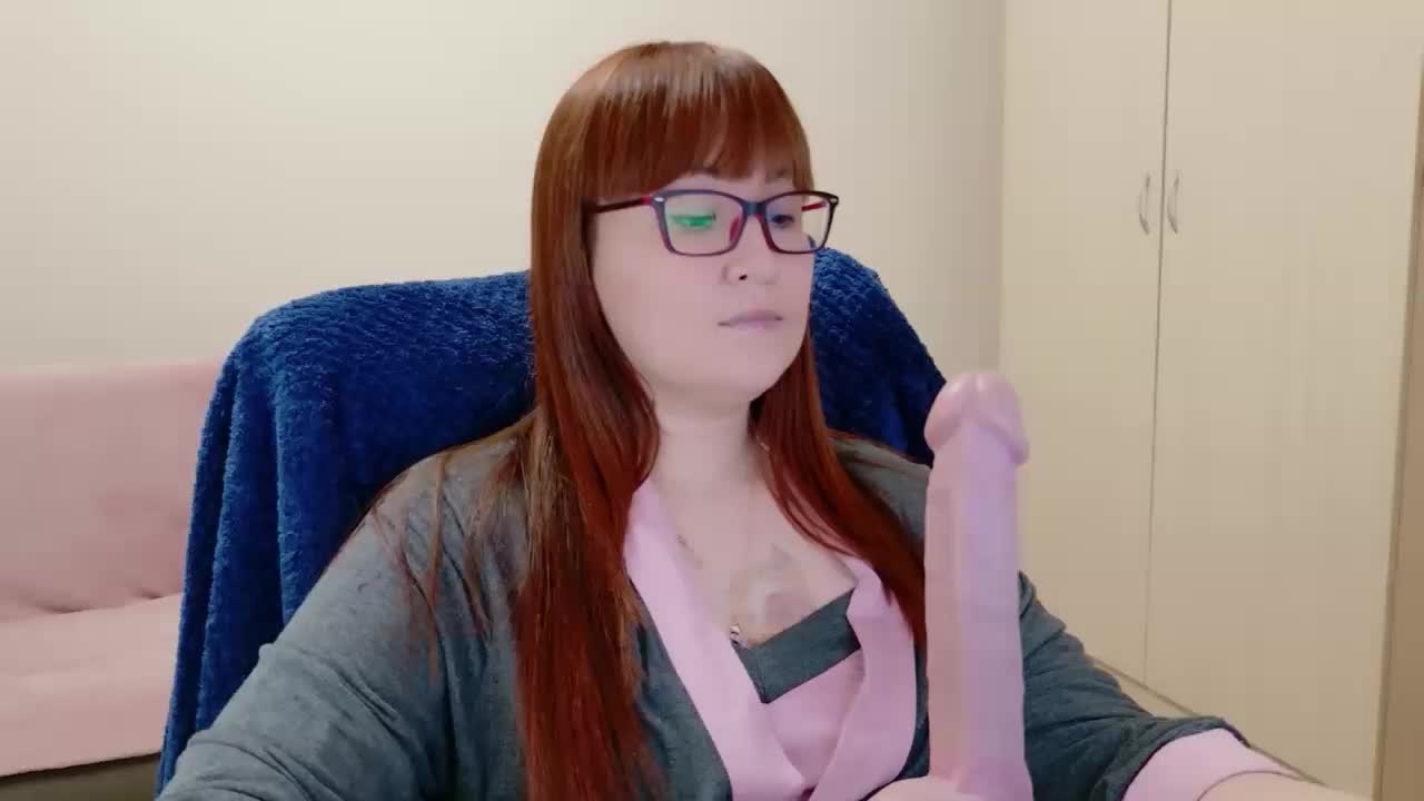 QueenFoxyLiza Adult Chat February 10, 2026