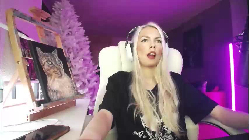 tinykylie Adult Chat February 10, 2026