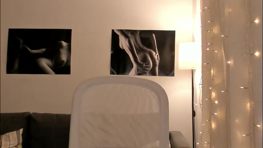 shesleepsnaked Adult Chat February 10, 2026