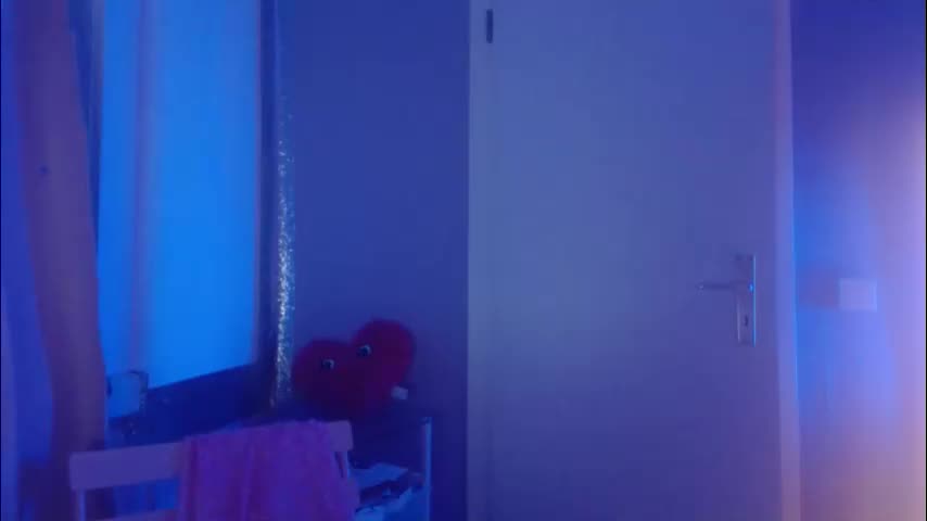 melli23 Adult Chat February 10, 2026