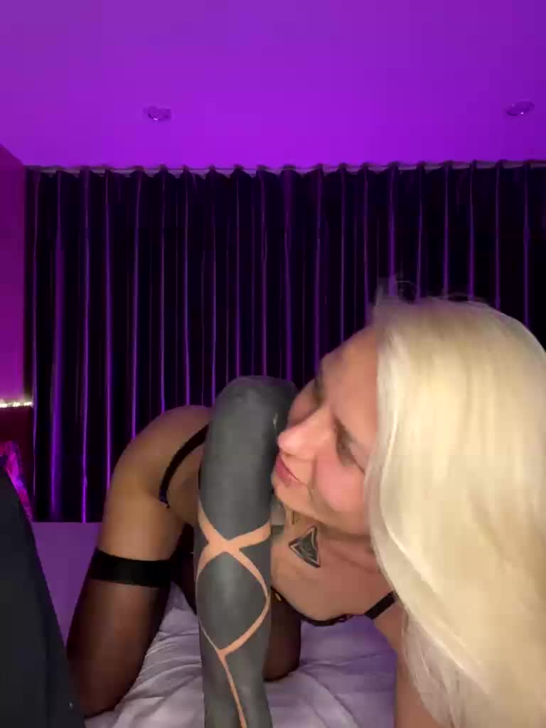 Twins666 Adult Chat February 10, 2026