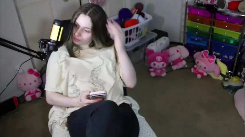 roxiethefox Adult Chat February 10, 2026