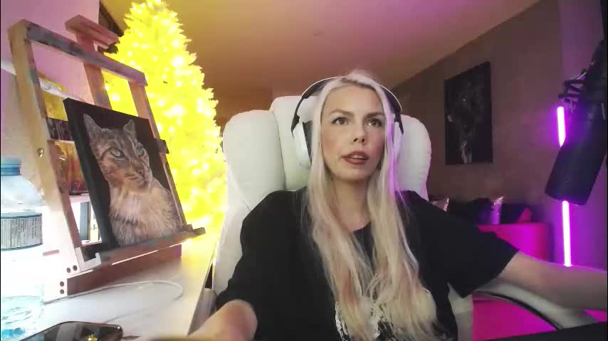 tinykylie Adult Chat February 10, 2026