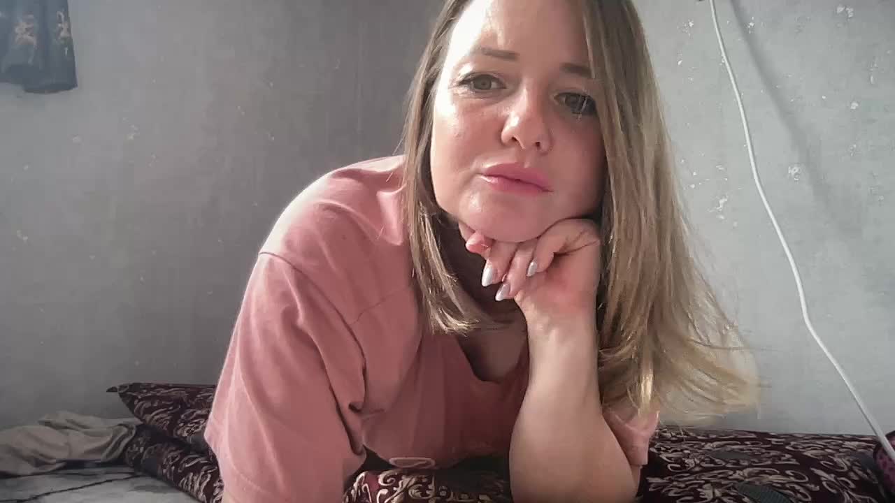 Natalii87 Adult Chat February 10, 2026