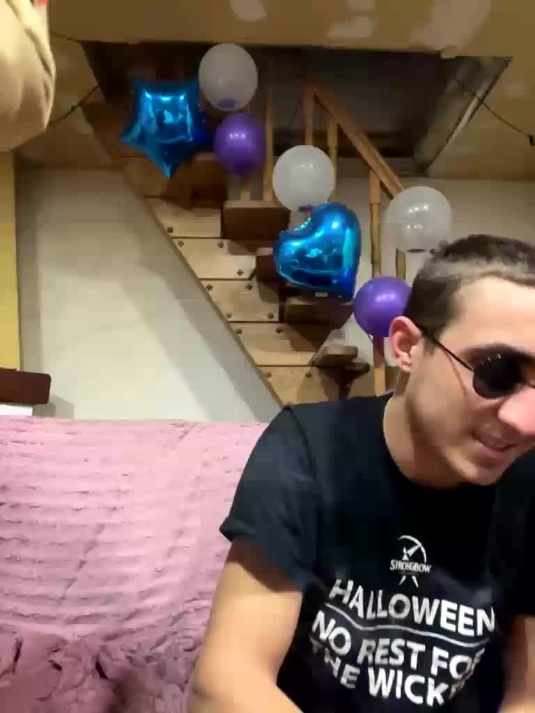 AHaHac_HaxpeH_B_YHuTa3_ Adult Chat February 11, 2026