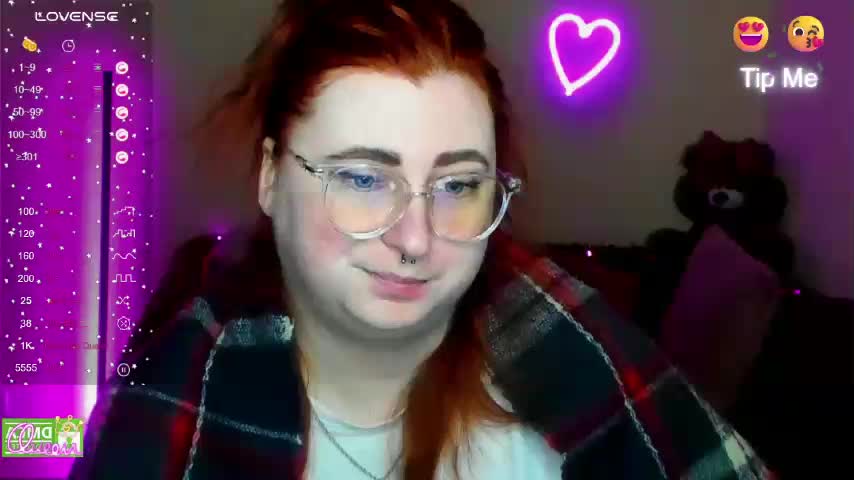 Aliciaredluv Adult Chat February 11, 2026