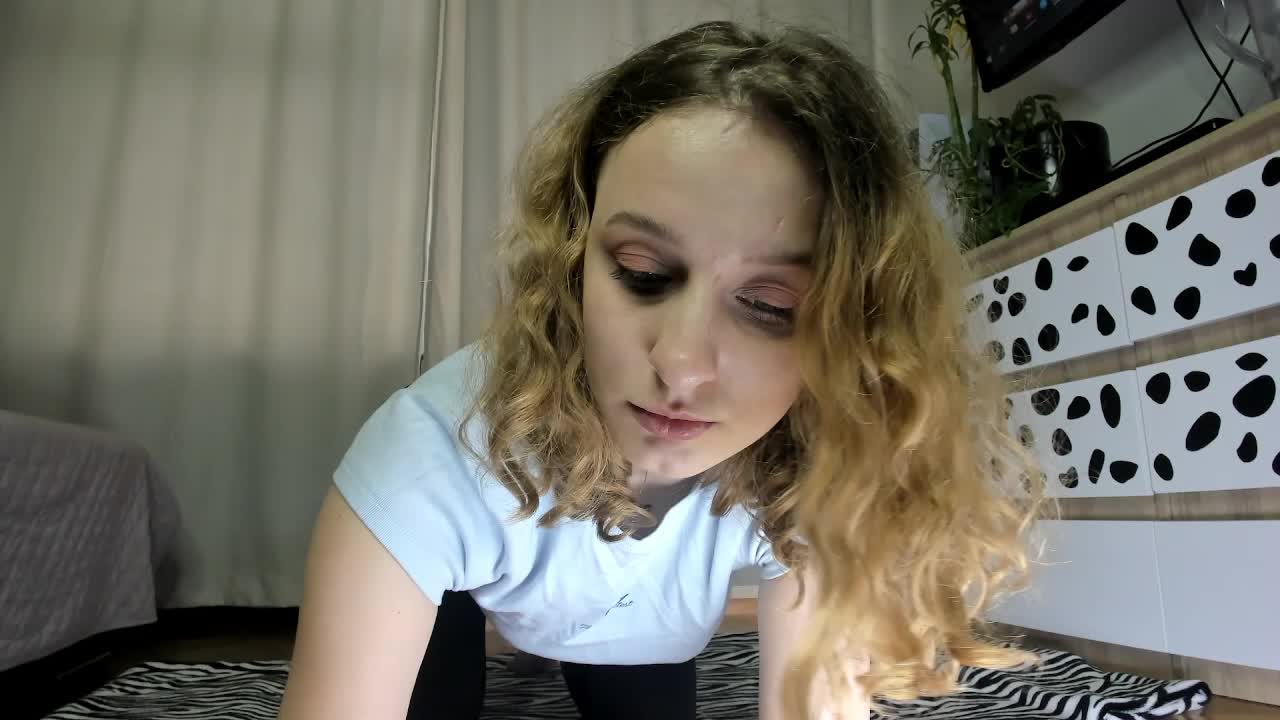 Mao-miu Adult Chat February 11, 2026