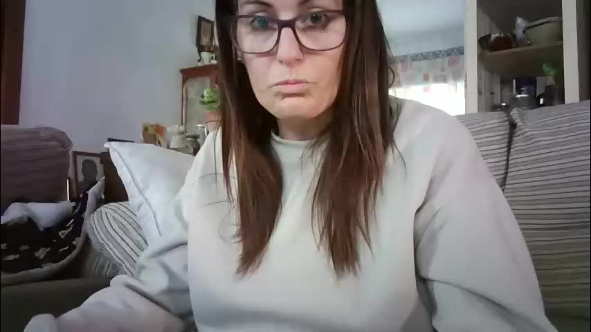 lolahueso Adult Chat February 11, 2026