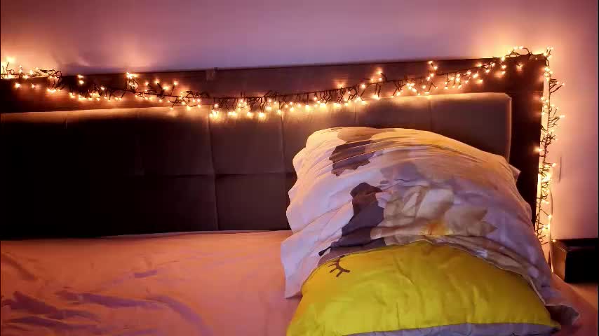 _just_a_simple_girl Adult Chat February 11, 2026