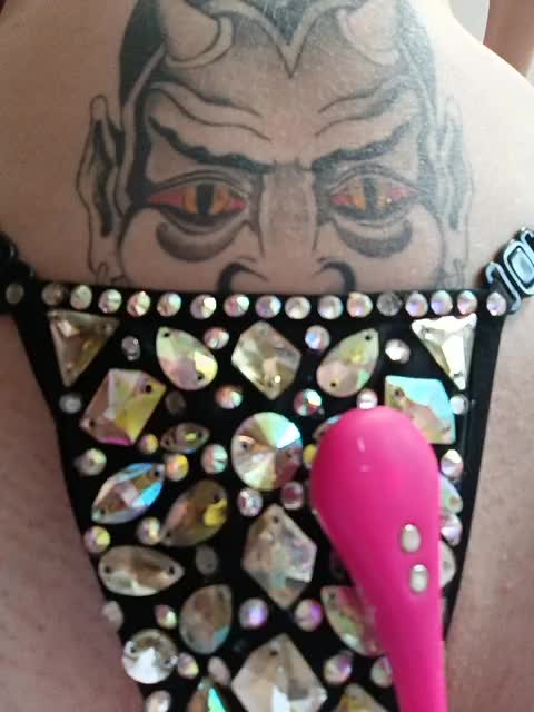 RedFox9595 Adult Chat February 11, 2026