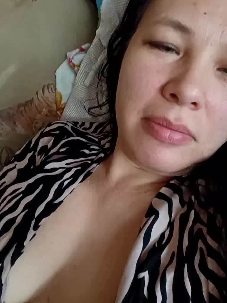 VictoriaPanther Adult Chat February 11, 2026