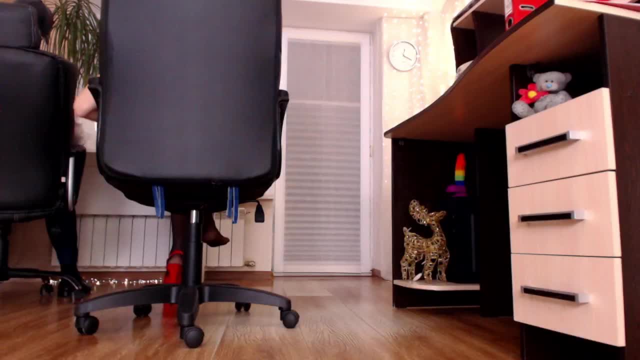 Carrie1337 Adult Chat February 11, 2026