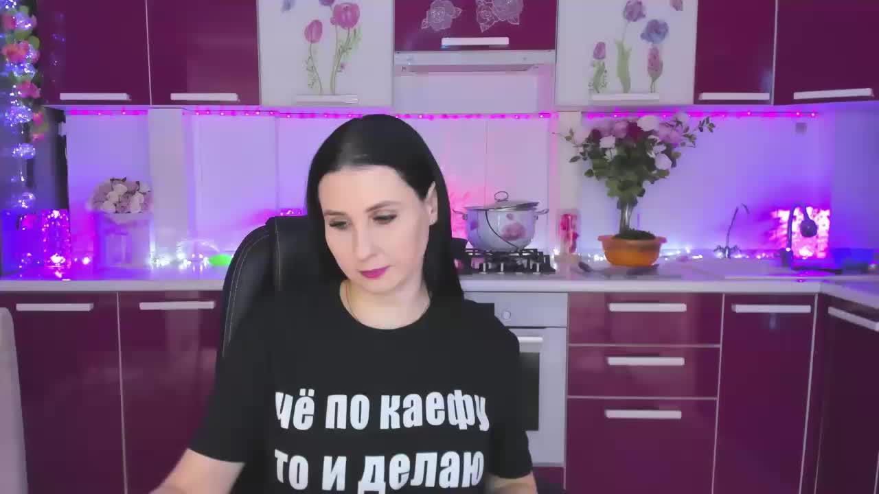 Olivija2020 Adult Chat February 11, 2026