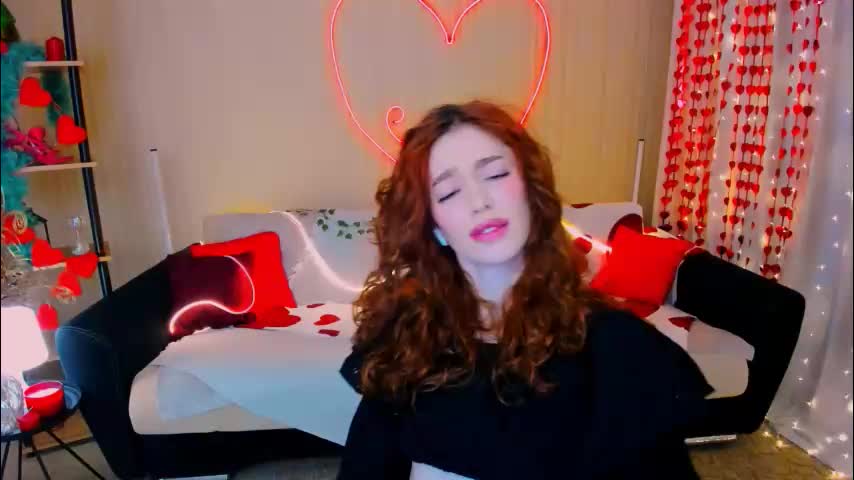 christinaconteeree Adult Chat February 11, 2026