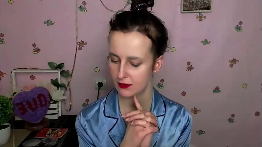 nikolleta_m Adult Chat February 11, 2026