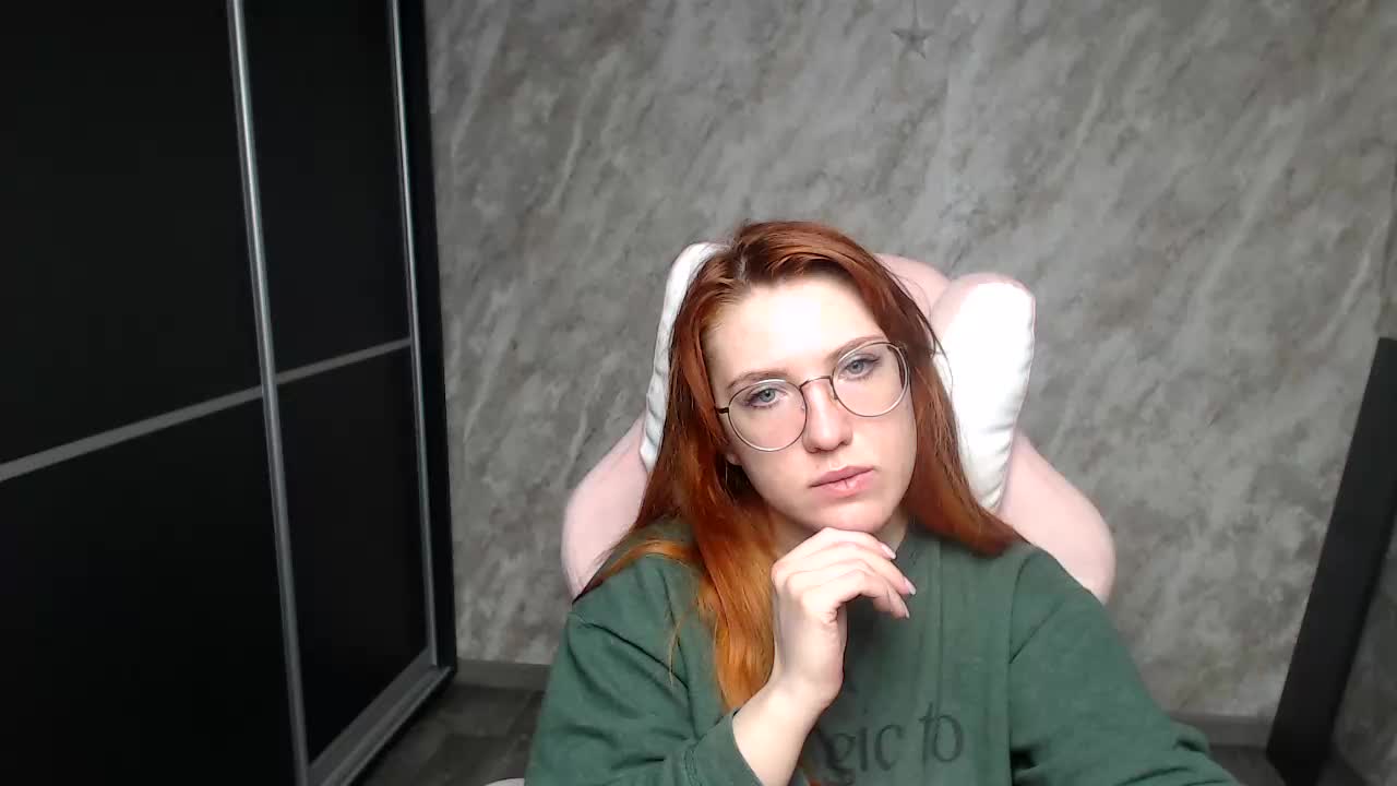 Regimasmile Adult Chat February 11, 2026