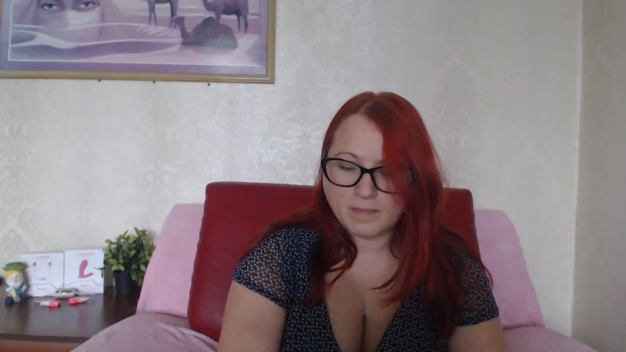 Lilia4joy Adult Chat February 11, 2026