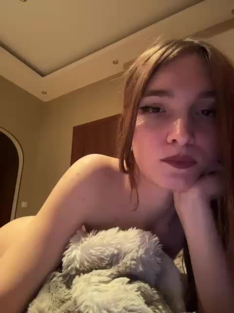 -APELSINKA- Adult Chat February 11, 2026