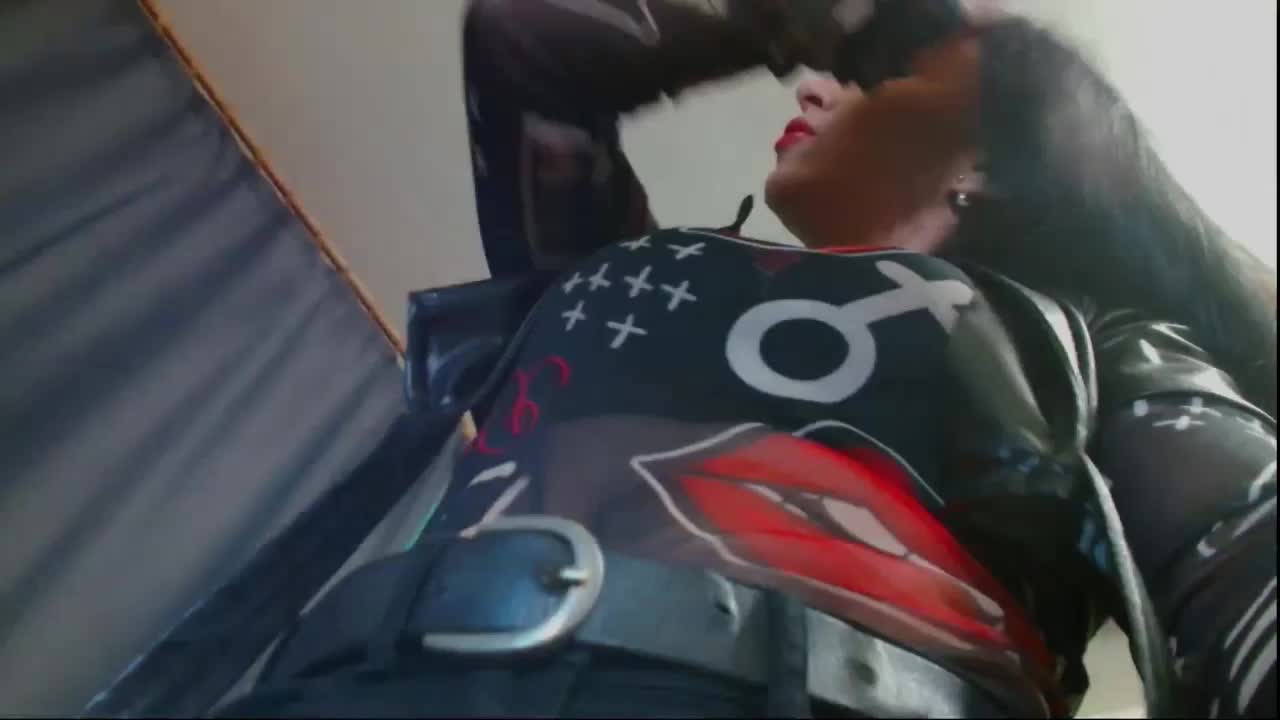 Mistress_Zoe1 Adult Chat February 11, 2026