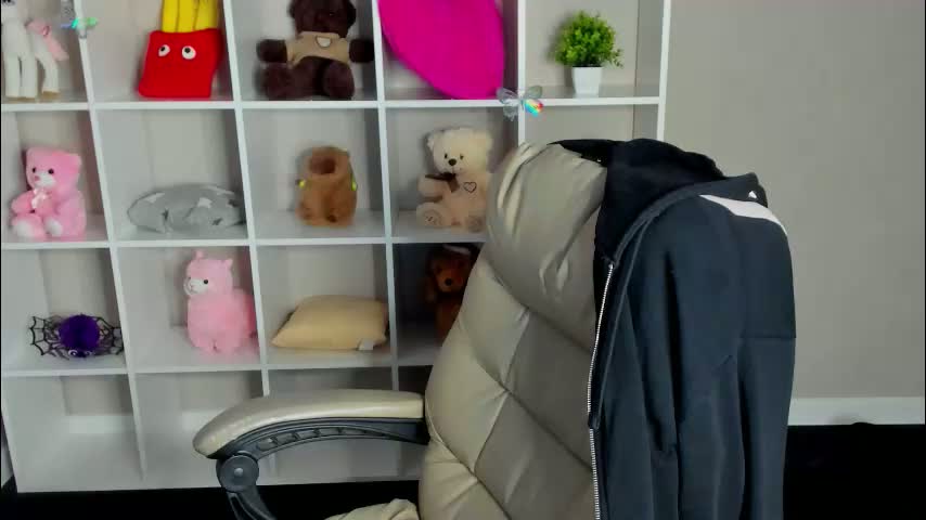 elizabeth_harpper Adult Chat February 11, 2026