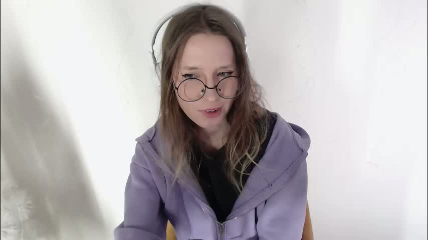 _hanna_moon_ Adult Chat February 11, 2026