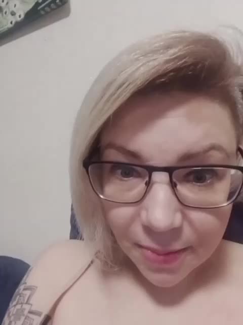 TilyTily Adult Chat February 12, 2026