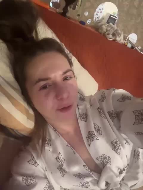 HelgaLeo Adult Chat February 12, 2026