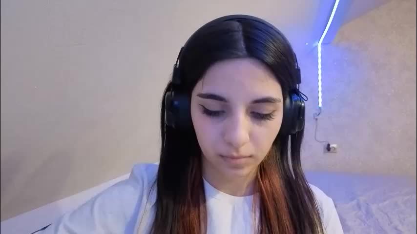 maureenbuff Adult Chat February 12, 2026