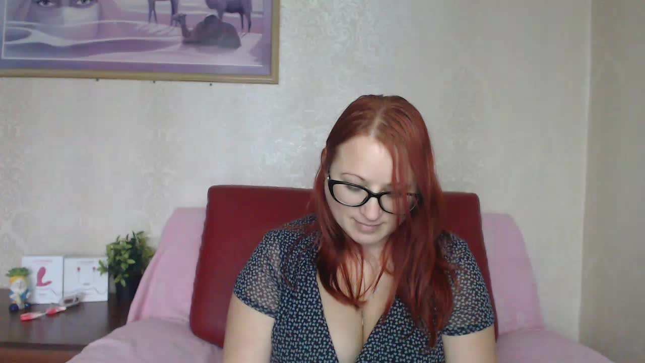 Lilia4joy Adult Chat February 12, 2026