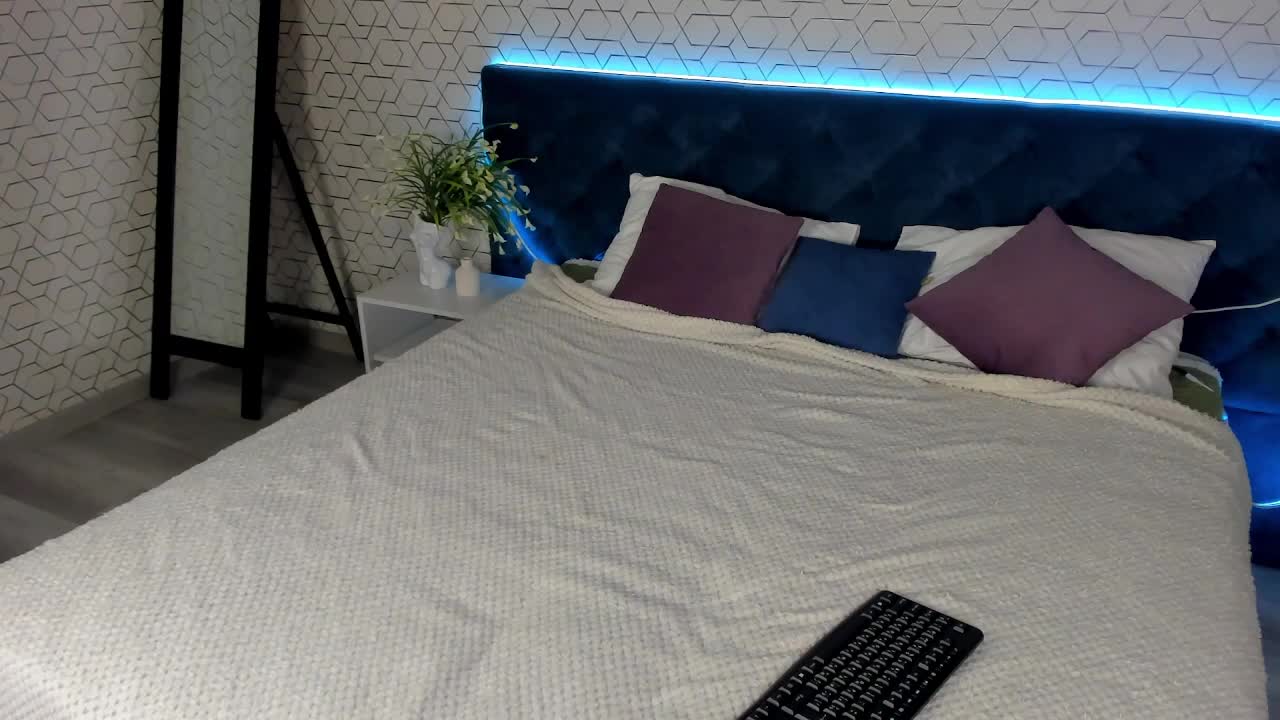 desiree-doll Adult Chat February 12, 2026