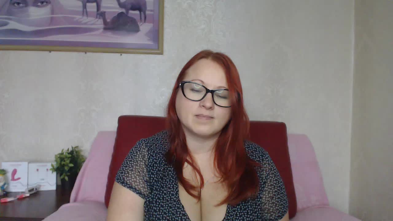 Lilia4joy Adult Chat February 12, 2026