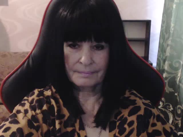 KatarinaGloss Adult Chat February 12, 2026