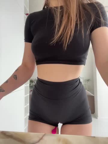 Lolichka20 Adult Chat February 12, 2026