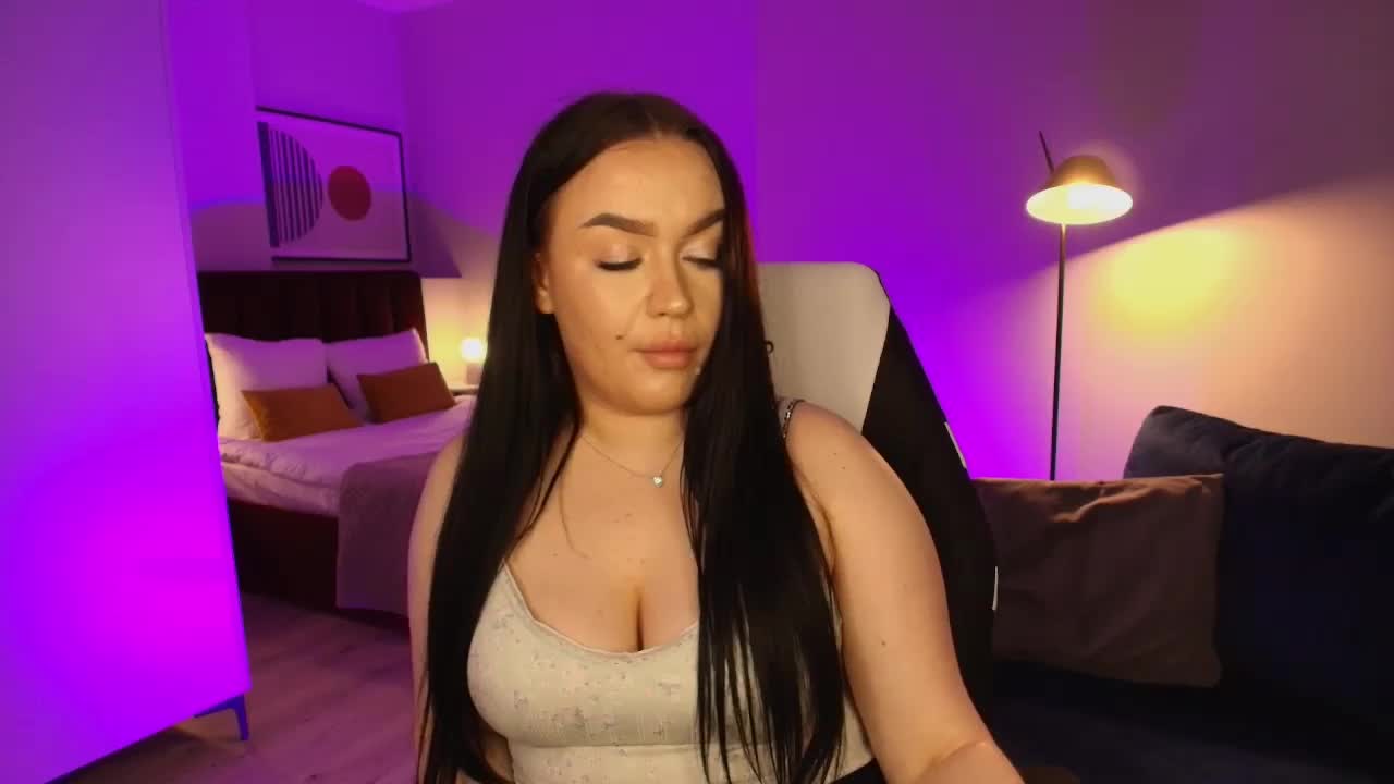 tinafox Adult Chat February 13, 2026