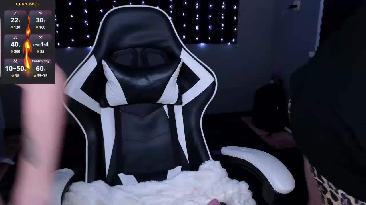 -PinkiePie- Adult Chat February 13, 2026