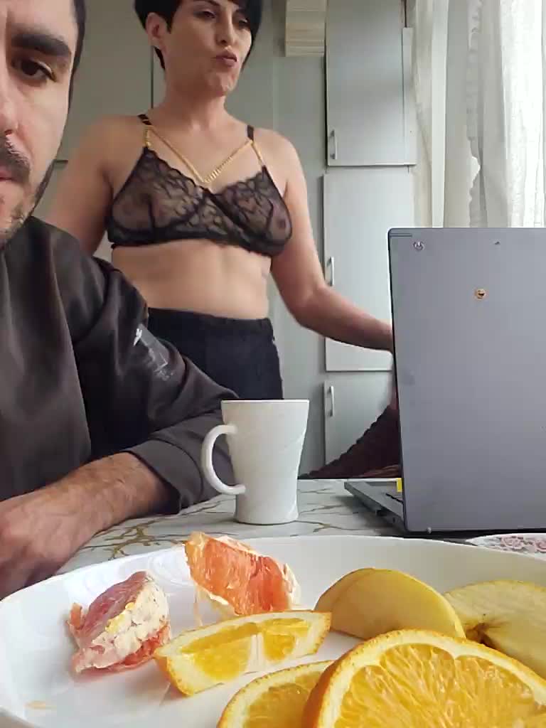 Paranoik999 Adult Chat February 13, 2026