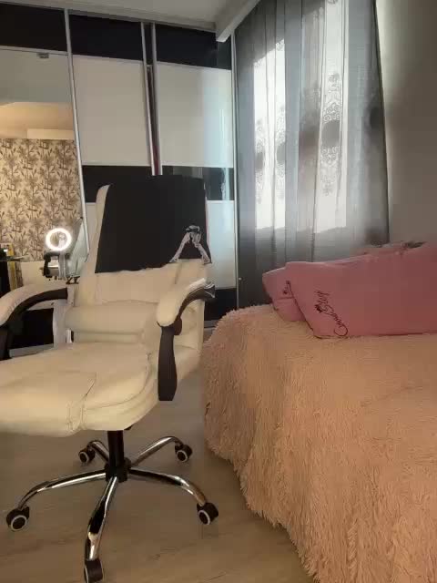 Eva-Bella Adult Chat February 13, 2026