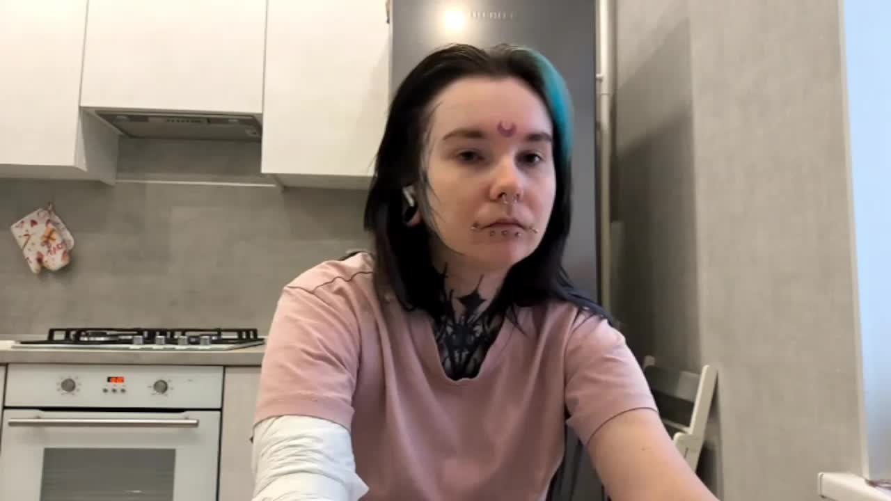 RobbynIturbe Adult Chat February 13, 2026