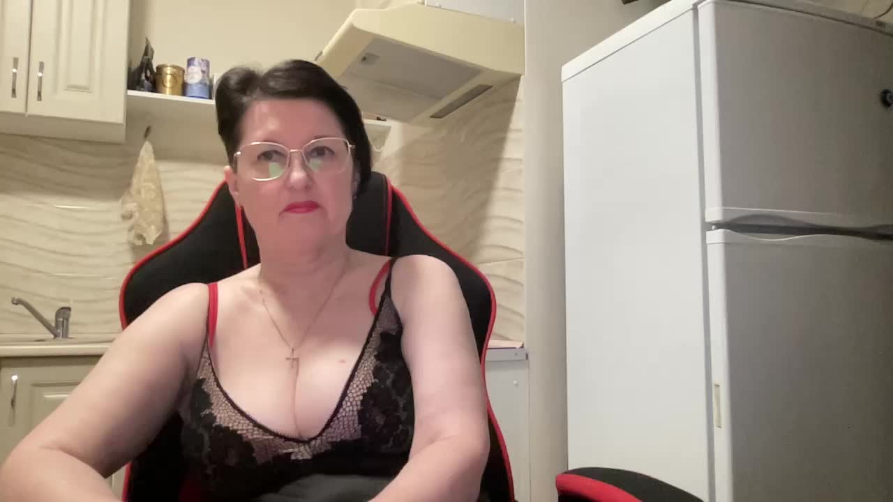 HotMilfPussy Adult Chat February 14, 2026