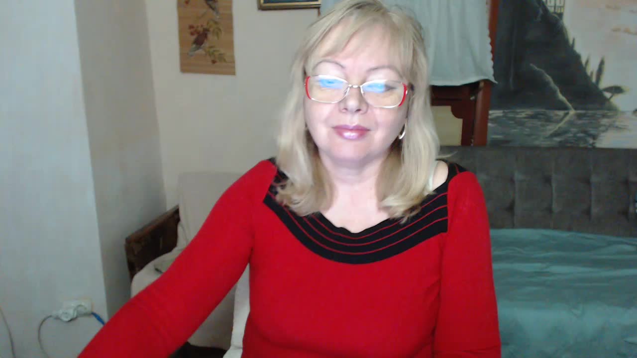 EvelynLoveShy Adult Chat February 13, 2026