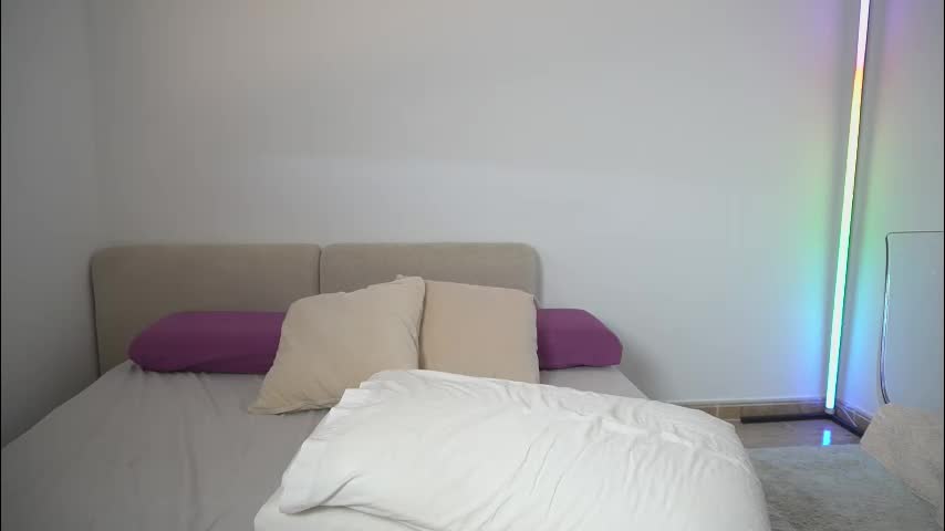 new_dee Adult Chat February 14, 2026