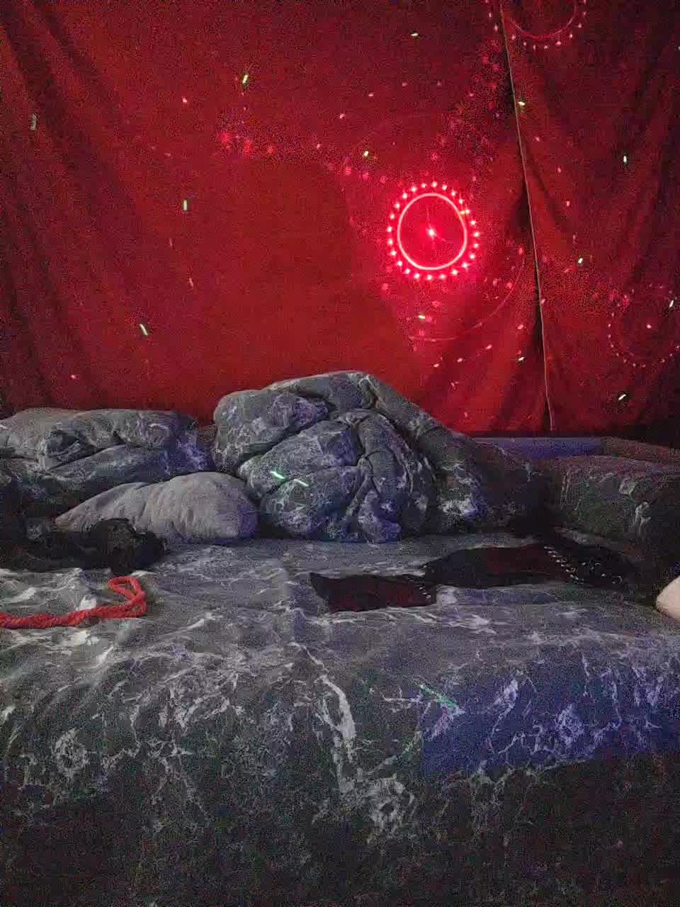 Oleg_lily Adult Chat February 14, 2026