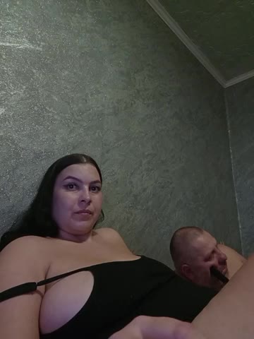 Greta_Tamar Adult Chat February 14, 2026