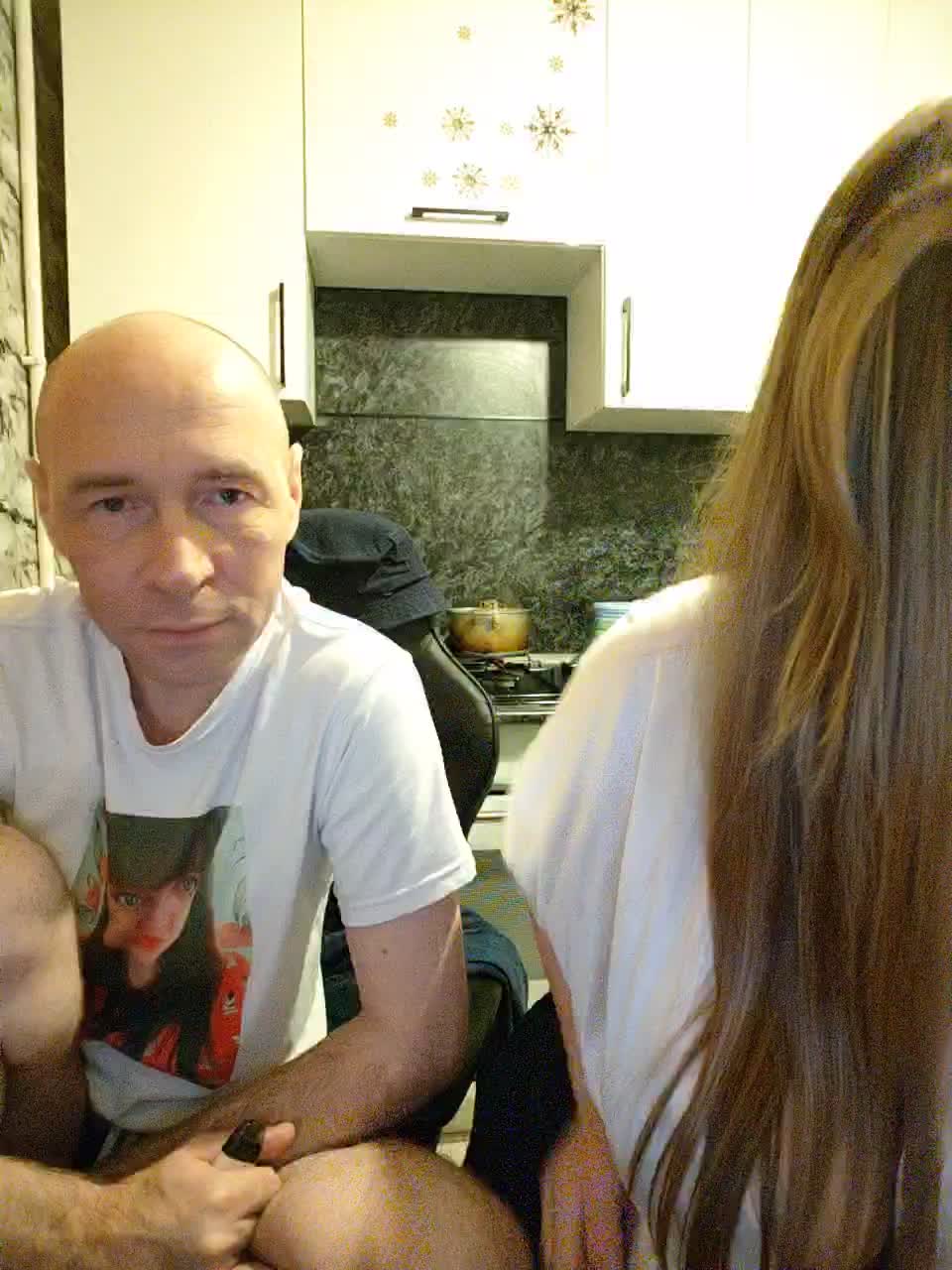 Innokentiy449 Adult Chat February 14, 2026