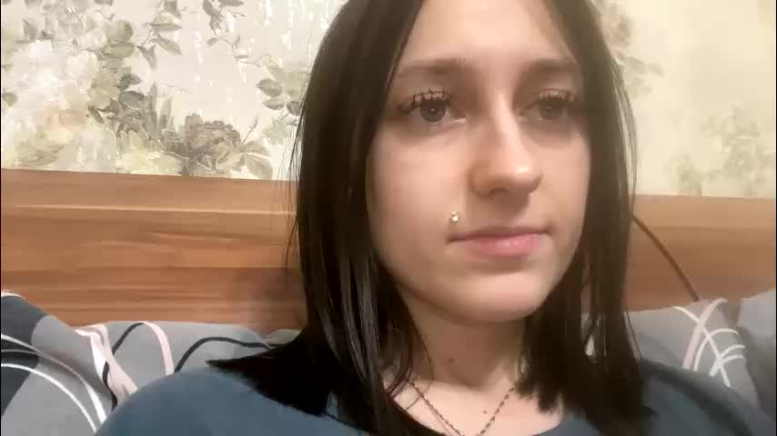 viktoria9898 Adult Chat February 14, 2026