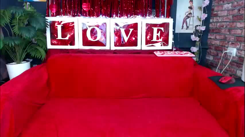 mommymila Adult Chat February 14, 2026