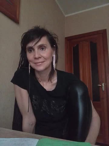 Hellenalonenochka Adult Chat February 14, 2026