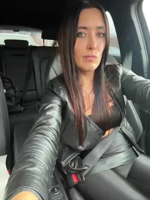 Marianna_ Adult Chat February 14, 2026