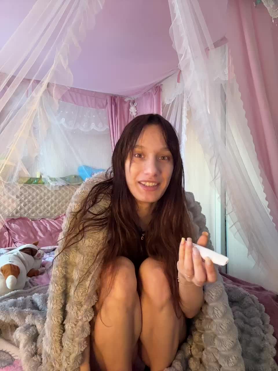 ALYONA_GIRL Adult Chat February 14, 2026