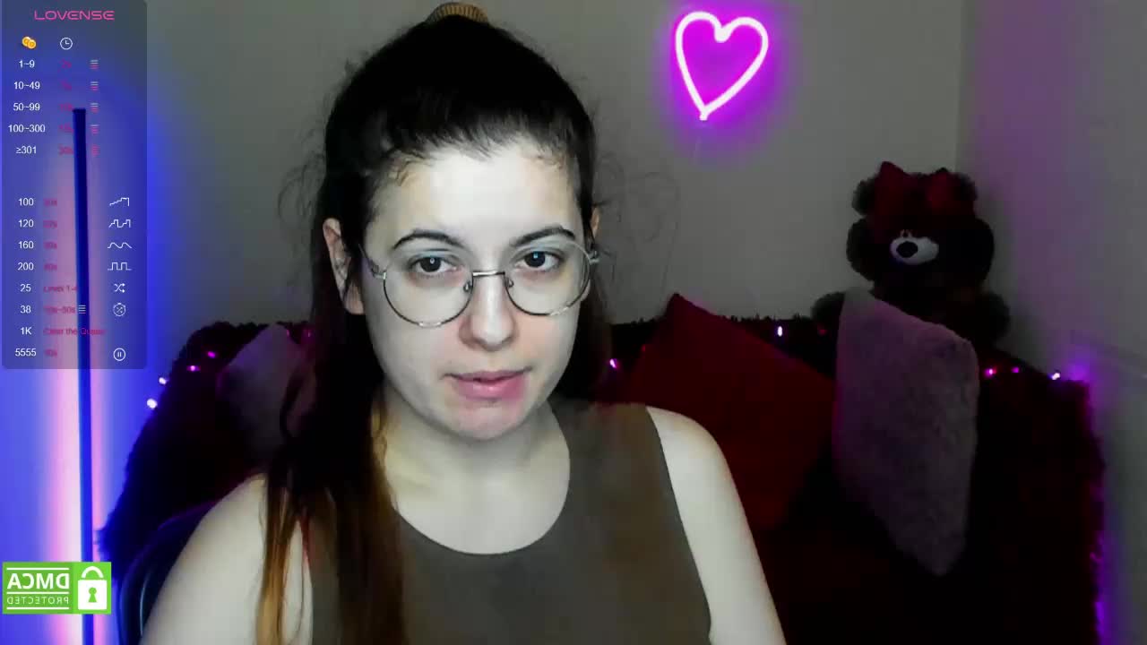 AminaBeatris13 Adult Chat February 14, 2026